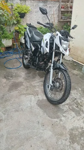 Moto yamaha crosser