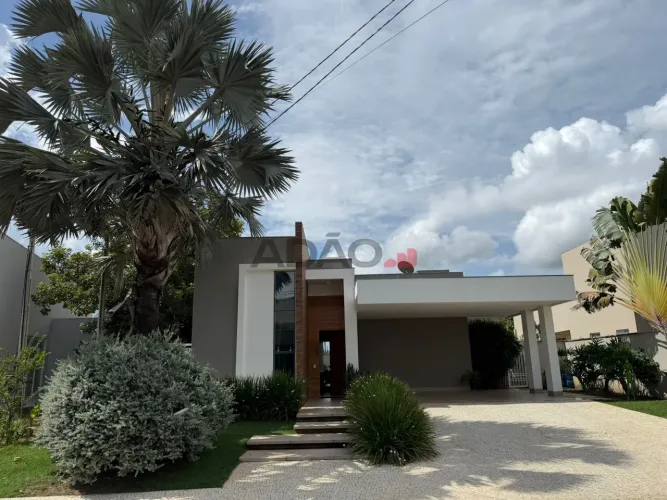 Casa de Luxo à Venda em Palmas TO | Caribe Resort | Beira-Lago | 240 m² | R$ 2,9 Milhões