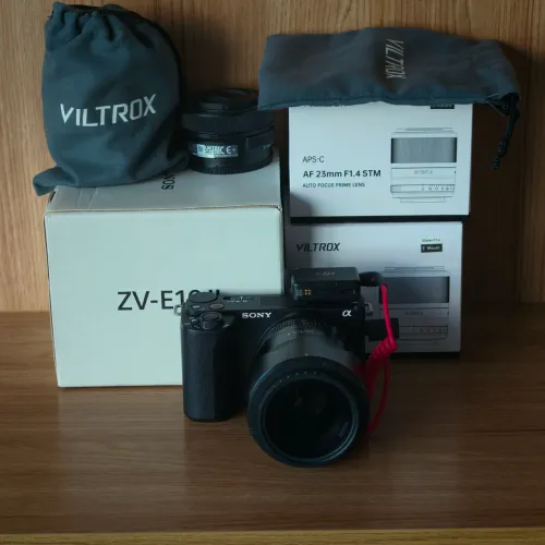 Câmera Sony ZVE-10 II - Completa