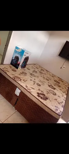 Cama box quem 