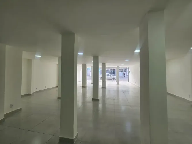 LOJA COMERCIAL AMPLA PARA ALUGUEL