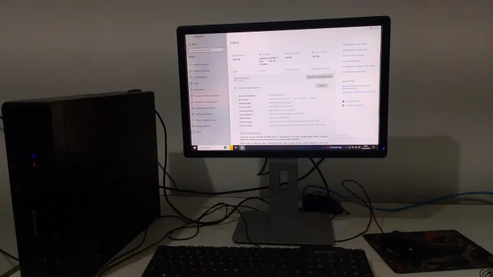 Vende-se computador marca positivo