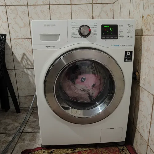 Lava e seca Samsung Ecooboblê 10, 1 kg 127 vts.