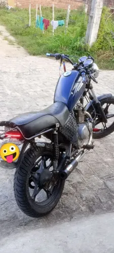 Suzuki Intruder 125 troco em pop 100