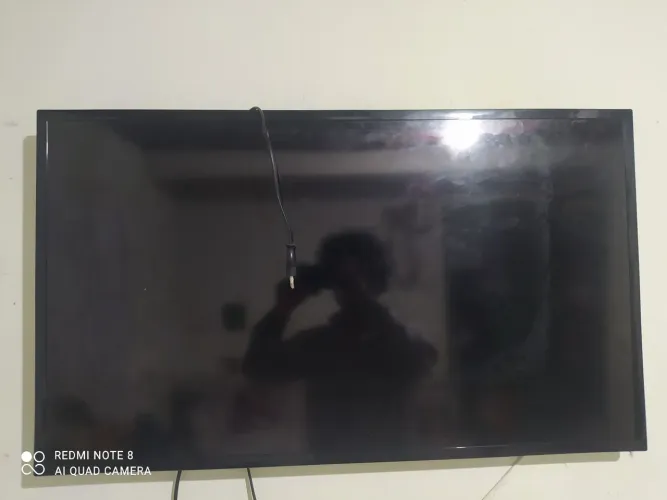 Vendo TV Samsung de 40 polegadas com defeito