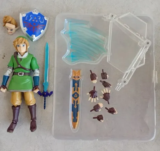 Action figure do Zelda Ocarina of Time