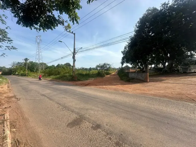 EXCLENTE OPORTUNIDADE EM ÁREA INDUSTRIAL POROXIMO A BR 135!