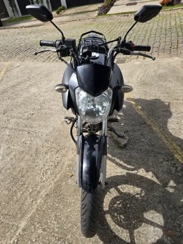 Moto Yamaha YBR 150 Factor ED 2023