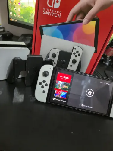NINTENDO SWITCH OLED BLOQUEADO