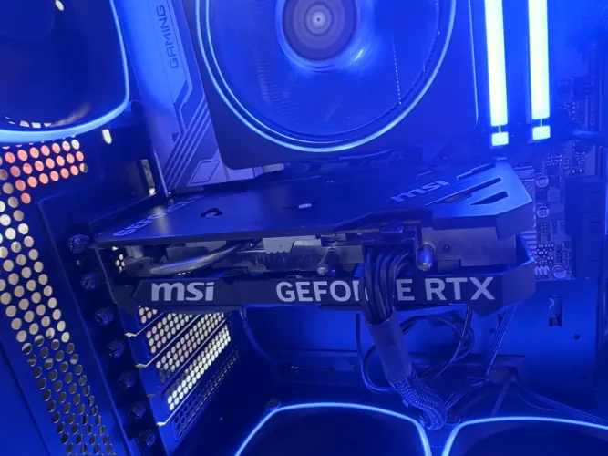 PLACA DE VIDEO MSI RTX4060