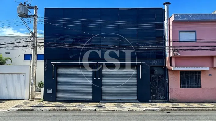 Salão comercial com 488 m² na Vila Industrial, Campinas. Venda ou locação.