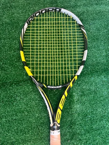 Babolat aeropro team