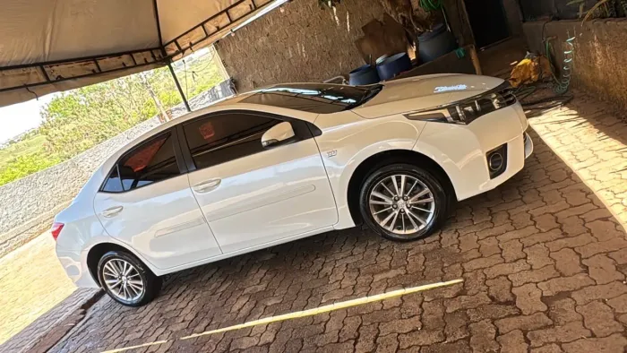 Toyota Corolla XEI 2.0 Flex 16V Aut. 2015