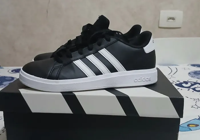 Tenis Adidas Infantil N° 33