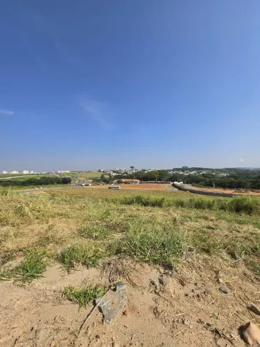 Alphaville Dom Pedro Zero! 412m2, Localização privilegiada, rua mais tranquila do condomín
