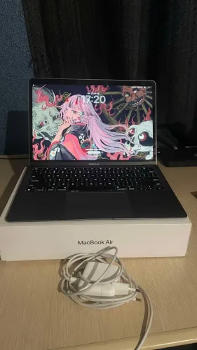Macbook air m1 8GB 256 SSD