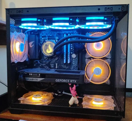 Pc gamer R7 5700X3D + RTX 5060 OC 8GB + 32 GB RAM + 2 TB ARMAZENAMENTO