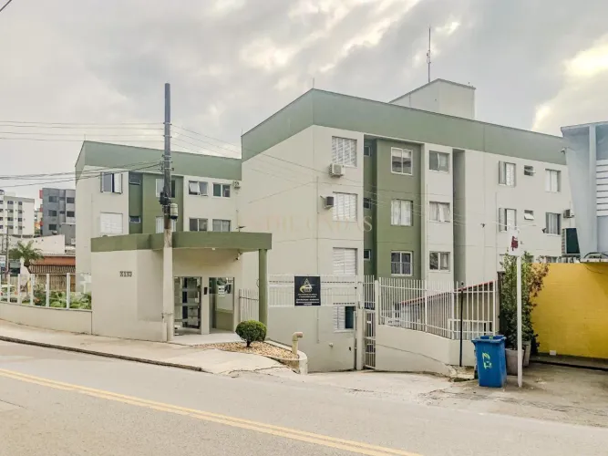 Apartamento com 1 quarto no bairro Agronômica, Florianópolis.