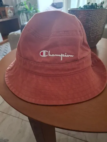 Chapéu feminino M (Marca Champion)