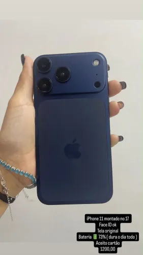 iPhone 11 montado no 17 pro