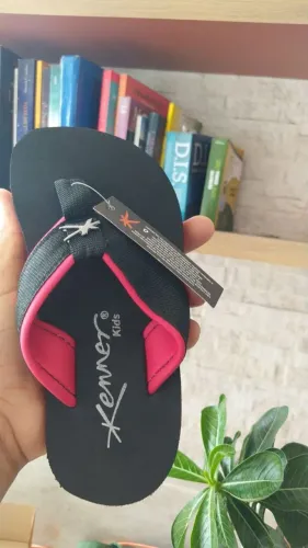 Chinelo Kenner infantil