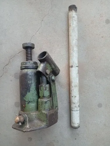 Macaco hidráulico 2 ton