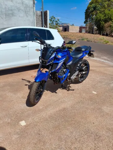 Yamaha Fazer FZ25 2022/2023