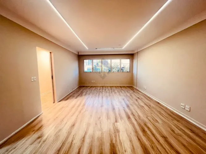 Sala comercial para locação no bairro Jardim Califónia, em Ribeirão Preto/SP.