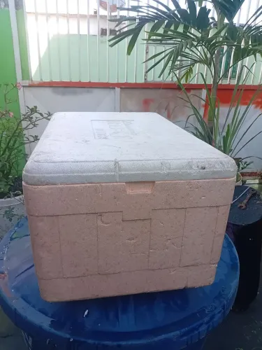 Caixa de Isopor 70 litros