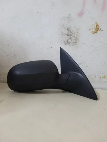 Retrovisor direito Corsa Montana 2003 a 2010