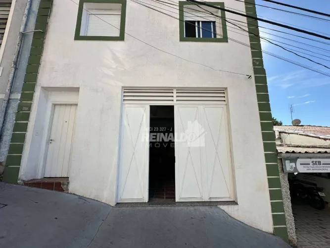 Salão para alugar, 77 m² por R$ 1.490,72/mês - Centro - Itatiba/SP