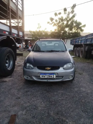 Chevrolet Corsa Sedan Super Milenium 1.0 MPFI 16V 2000