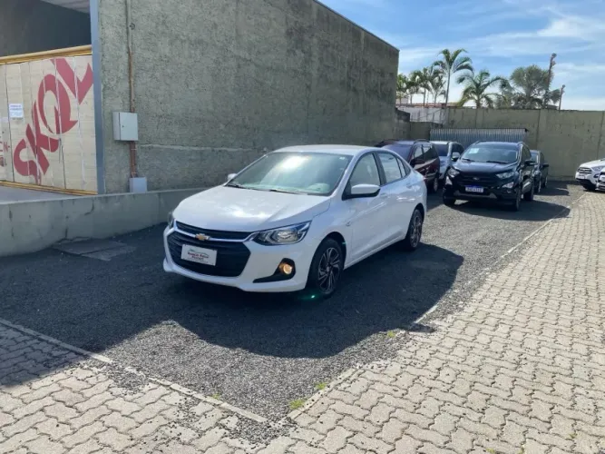 Chevrolet Onix Plus LT 1.0 12V Flex Mec. 4P 2024