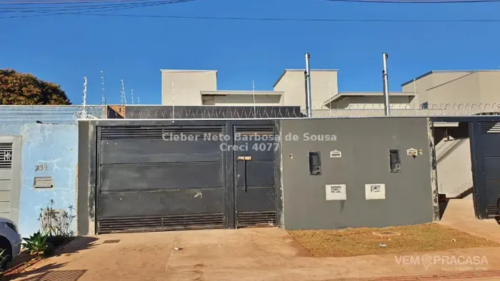 2 Dormitórios sendo uma suíte e com excelente acabamento!