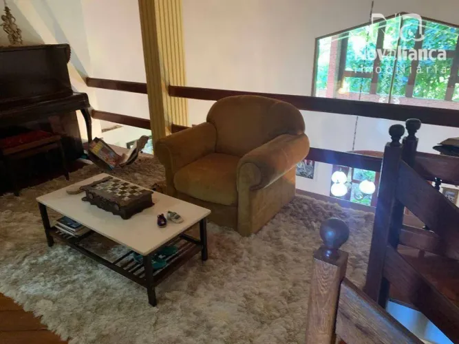 Casa com 4 quartos para alugar, 300 m² - Morada de Interlagos - Vila Velha/ES
