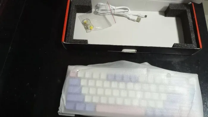 Vendo teclado 3 modos switch yellow