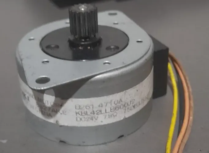 KBL42LLB600J2*Motor de passo RICOH AFICIO MP1600 MP2000 B261 4710A Ref 01054
