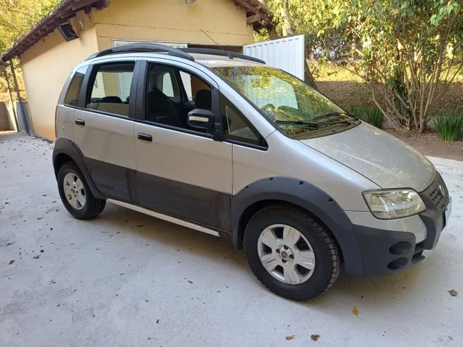 Fiat Idea Advent./ Adv.locker 1.8 MPI Flex 5P 2010
