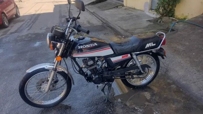 Honda ML125 ano 1987 raríssima no rj