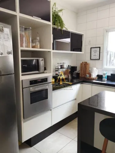Casa em Condomínio - Barueri - 3 dormitórios - 2 Vagas - R$ 847.000,00 - Confira!