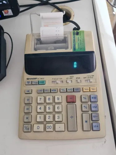 Calculadora de Mesa com Impressora Sharp EL-1801V - Seminova / Perfeito Estado