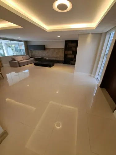 Agua Cristal, linda casa 5 suites, piscina, gabinete
