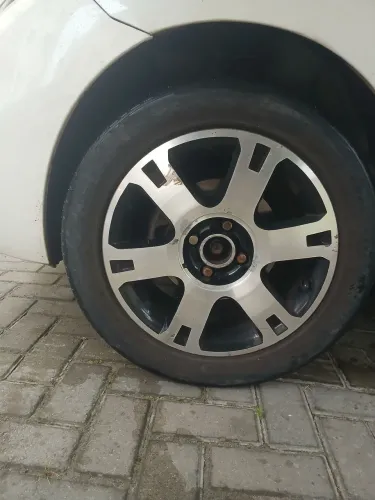 Jogo de rodas 205/55R 16