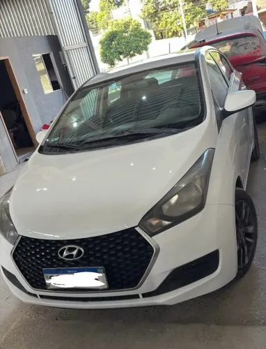 Hyundai HB20 Unique 1.0 Flex 12V Mec. 2019