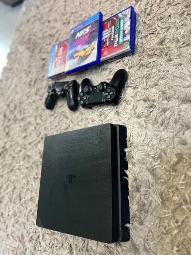 Play station 