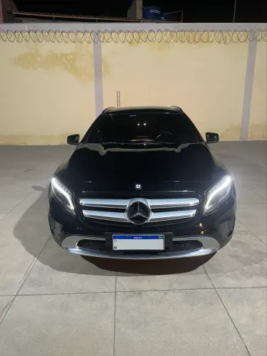 Mercedes-Benz GLA 200 Vision 1.6/1.6 TB 16V Flex Aut. 2015