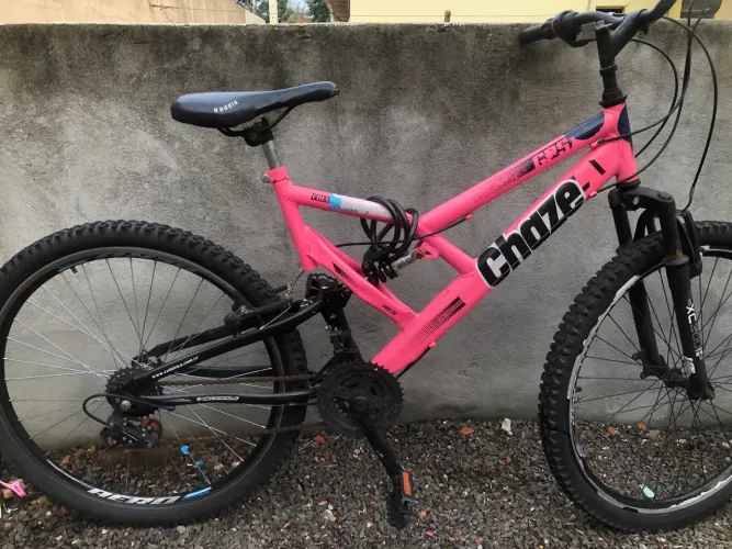 Bicicleta GPS Aro 26 Aço 21 Marchas Dupla Suspensão Freio V-Brake Rosa Neon - Colli Bike