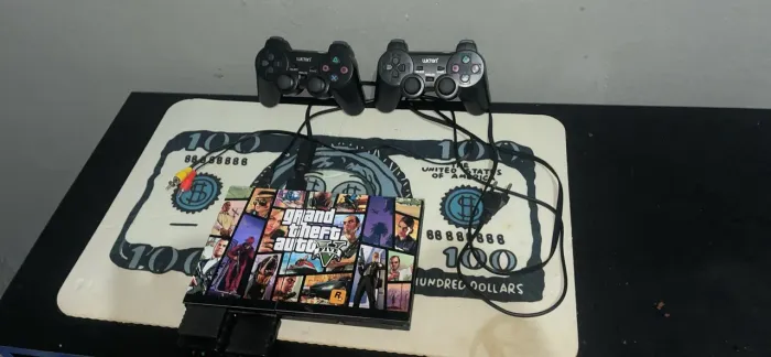 Playstantion 2 + 2 controles sem fio completo + 1 cartao de memória de 8 mb