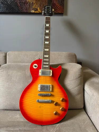 Epiphone Les Paul Standard Cherry Burst