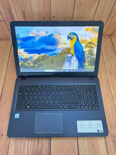 Notebook Asus Vivobook i3 com Garantia 